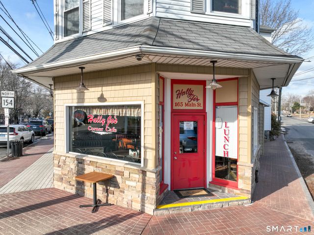 163 Main Street, Deep River, CT 06417