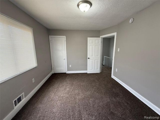 18116 Wisconsin Street, Detroit, MI 48221