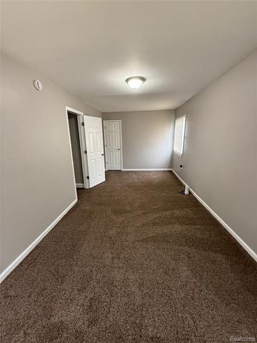 18116 Wisconsin Street, Detroit, MI 48221
