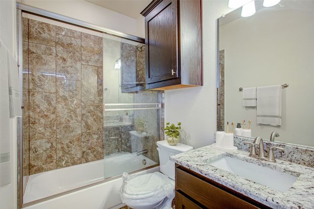 4323 Dickason Avenue 14, Dallas, TX 75219