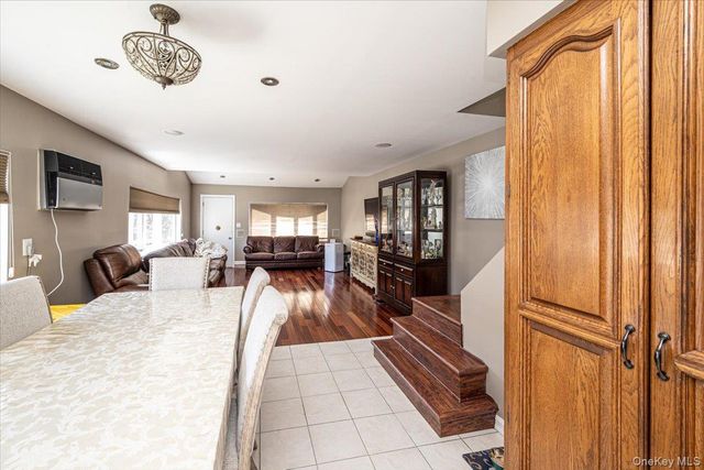 19945 34th Avenue, Flushing, NY 11358