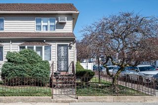 19945 34th Avenue, Flushing, NY 11358