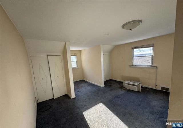 535 Roff Avenue, Palisades Park, NJ 07650