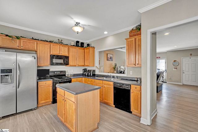 6 Amity Lane, Greenville, SC 29609