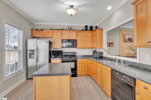 6 Amity Lane, Greenville, SC 29609