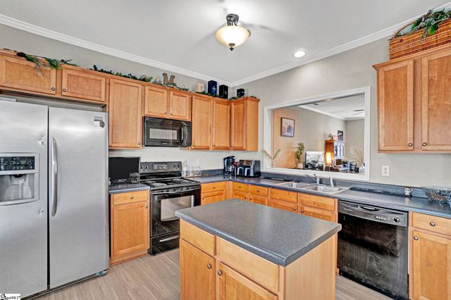 6 Amity Lane, Greenville, SC 29609