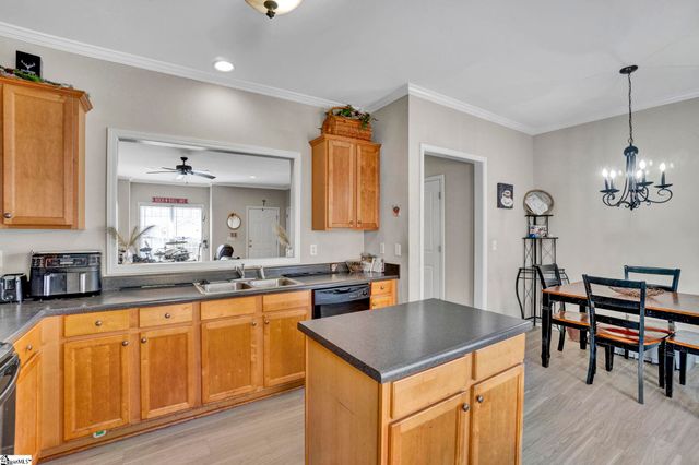 6 Amity Lane, Greenville, SC 29609