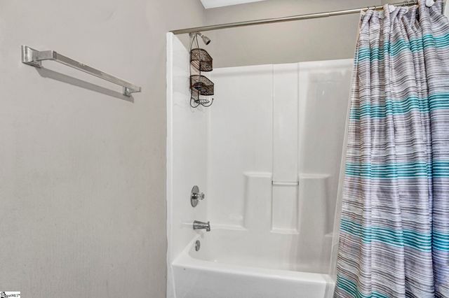 6 Amity Lane, Greenville, SC 29609