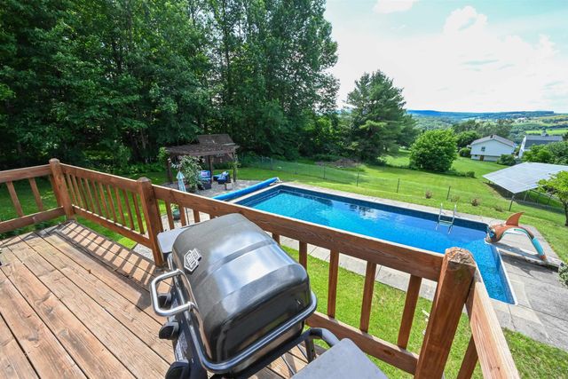 103 Silver Circle, Barre Town, VT 05641