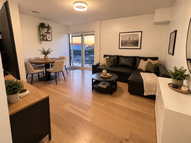 15 Ferry St 17, Everett, MA 02149