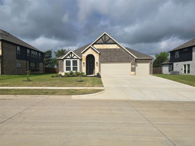 1719 Newport Lane, Cedar Hill, TX 75104
