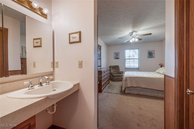 35282 Greenwich Avenue, North Ridgeville, OH 44039