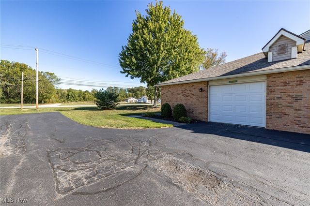 35282 Greenwich Avenue, North Ridgeville, OH 44039