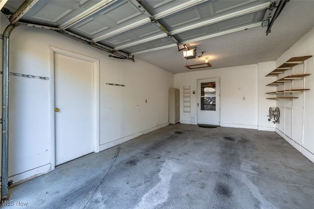 35282 Greenwich Avenue, North Ridgeville, OH 44039