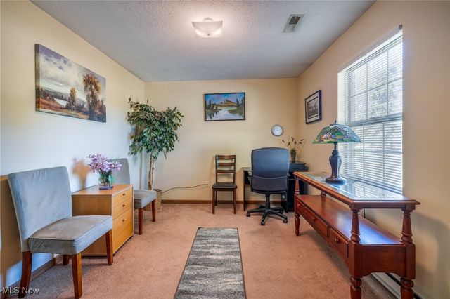 35282 Greenwich Avenue, North Ridgeville, OH 44039