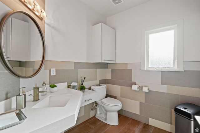 1987 N 1120 W, Provo, UT 84604