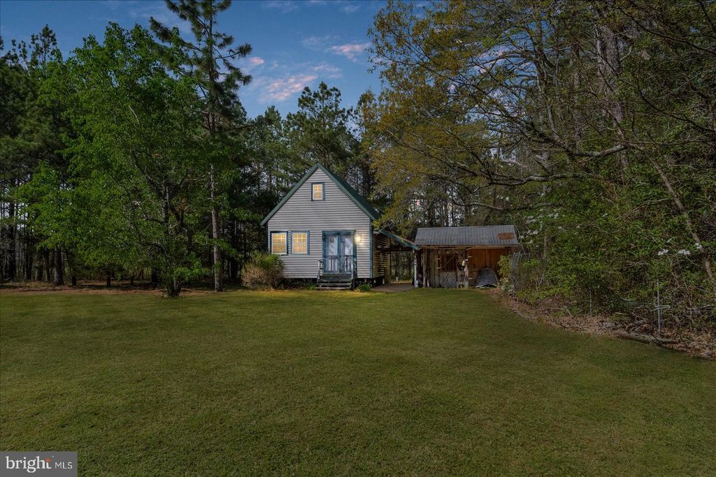Image 18 of property listing at 3531 TALL PINES LN, Snow Hill, MD 21863
