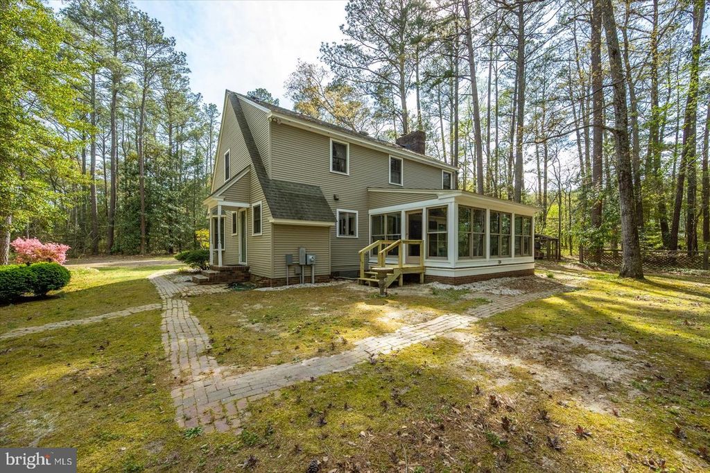 Image 4 of property listing at 3531 TALL PINES LN, Snow Hill, MD 21863