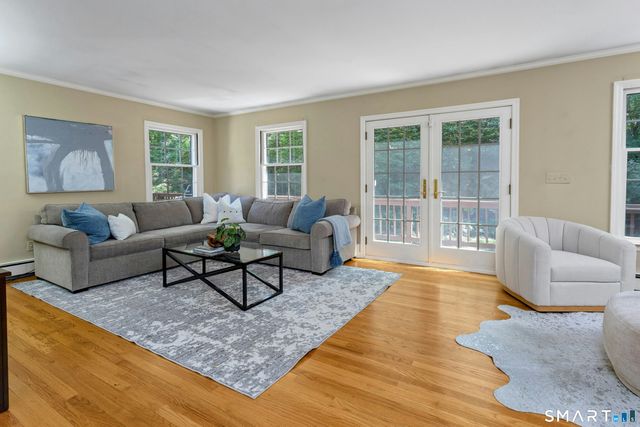 2 Pheasant Run Road, Wilton, CT 06897