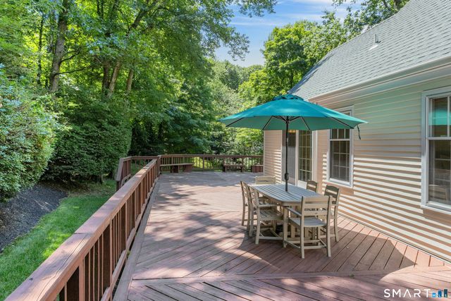 2 Pheasant Run Road, Wilton, CT 06897