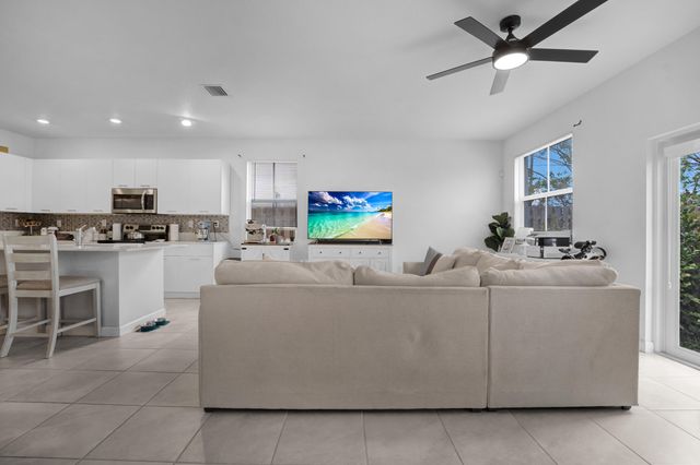 2409 NW 131st Circle, Miami, FL 33167