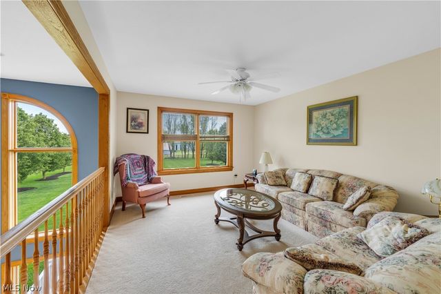 6875 Spring Glen Drive, Valley City, OH 44280