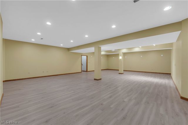 6875 Spring Glen Drive, Valley City, OH 44280