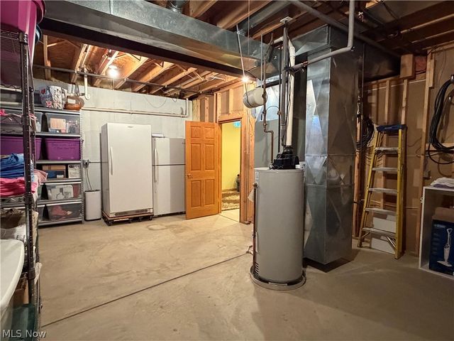 6875 Spring Glen Drive, Valley City, OH 44280