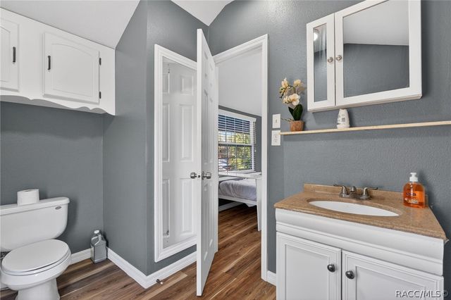 5080 N Alexa Terrace, Crystal River, FL 34428