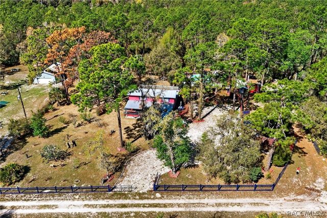 5080 N Alexa Terrace, Crystal River, FL 34428