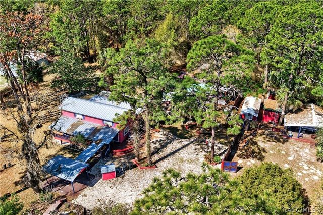 5080 N Alexa Terrace, Crystal River, FL 34428