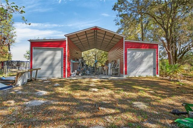 5080 N Alexa Terrace, Crystal River, FL 34428