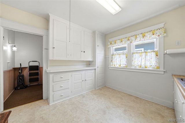 160 Lovering Avenue, Buffalo, NY 14216