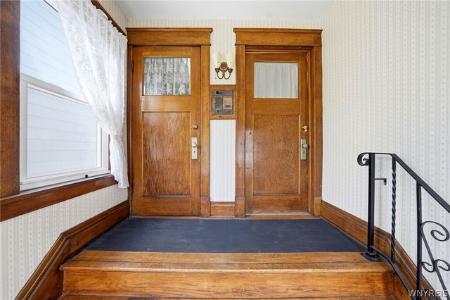 160 Lovering Avenue, Buffalo, NY 14216