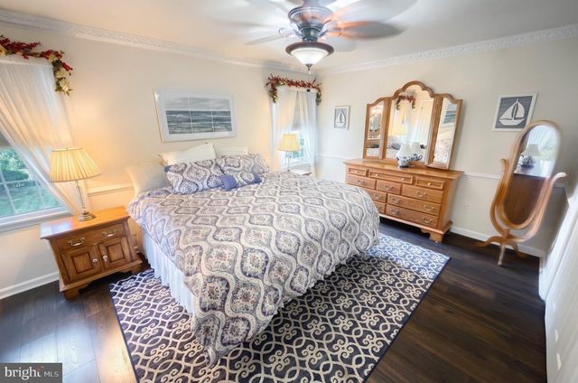 525 BASEHOAR SCHOOL RD, Littlestown, PA 17340