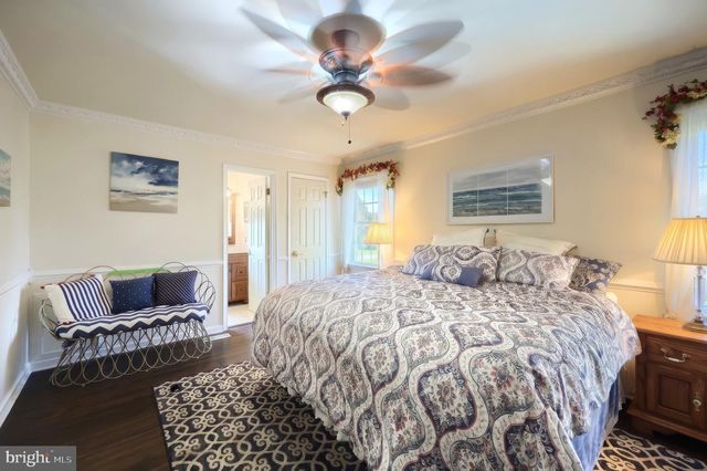 525 BASEHOAR SCHOOL RD, Littlestown, PA 17340