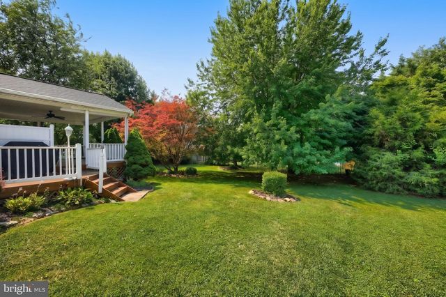 525 BASEHOAR SCHOOL RD, Littlestown, PA 17340