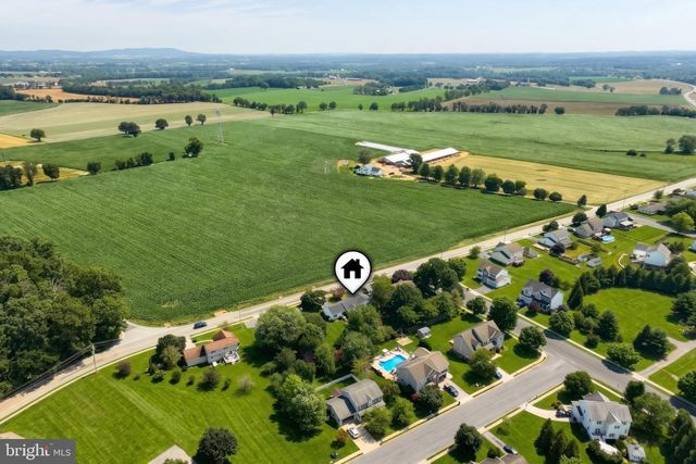 525 BASEHOAR SCHOOL RD, Littlestown, PA 17340