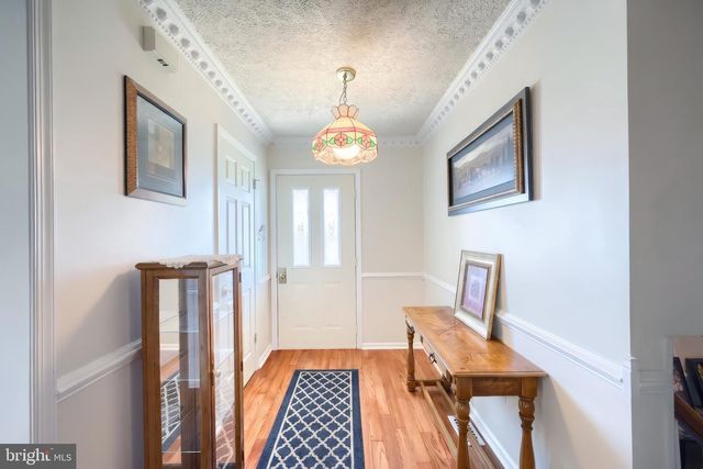 525 BASEHOAR SCHOOL RD, Littlestown, PA 17340