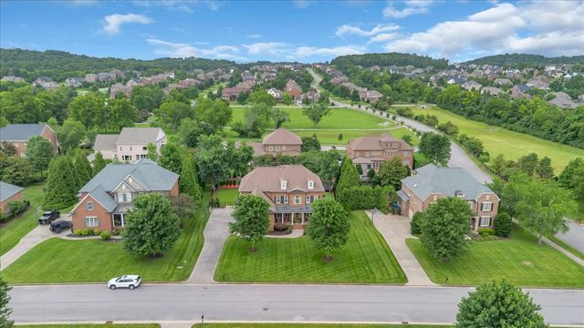 9503 Wexcroft Dr, Brentwood, TN 37027