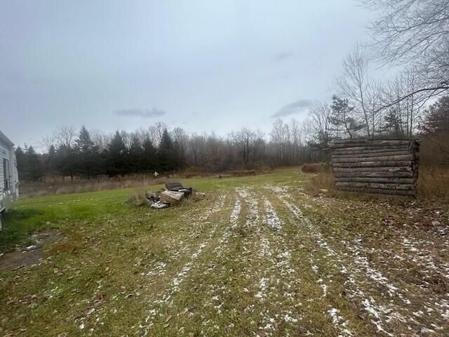 1660 N Bard Road, Gladwin, MI 48624