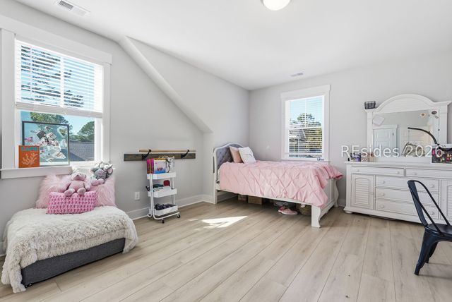 70 Clifton Dr, Okatie, SC 29909