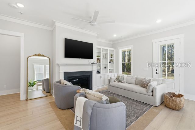 70 Clifton Dr, Okatie, SC 29909