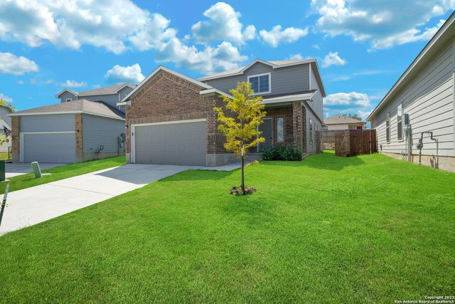 5407 Shasta Pl, St Hedwig, TX 78152