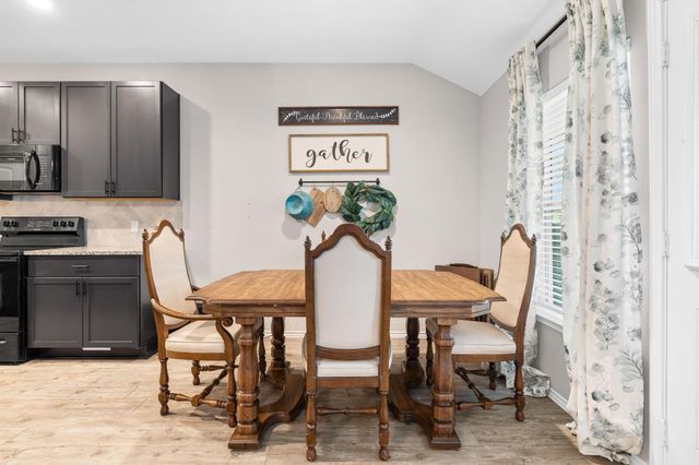 9716 Cold Creek Drive, Conroe, TX 77306