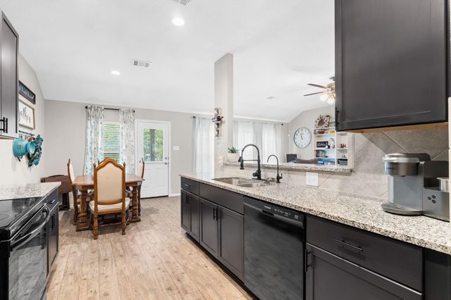 9716 Cold Creek Drive, Conroe, TX 77306