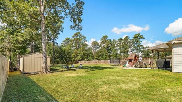 9716 Cold Creek Drive, Conroe, TX 77306