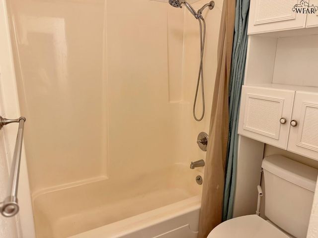 1513 HURSH AVENUE, Wichita Falls, TX 76302