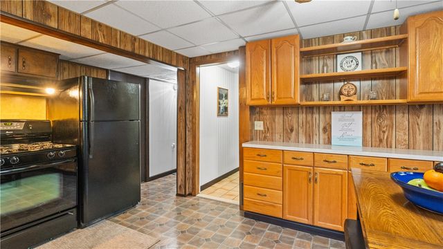 67 Curry Road, Cranston, RI 02920