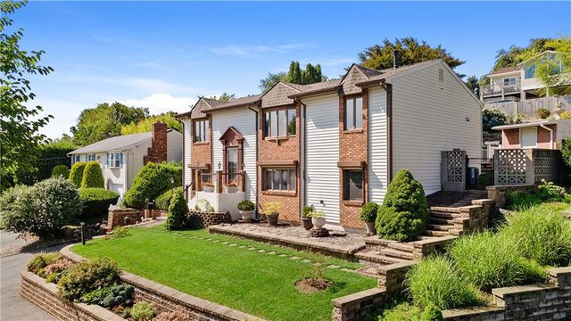 67 Curry Road, Cranston, RI 02920